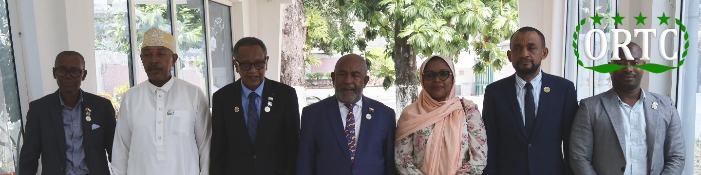 رئيس جمهورية القمر المتحدة يستقبل مدير عام اتحاد إذاعات الدول العربية ويشيد بدور الاتحاد في المساهمة في تطوير الإعلام السمعي البصري القمري 